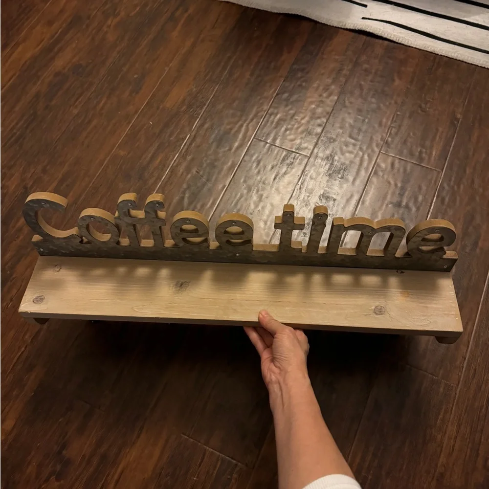 Rustic coffee bar 、coffee mug wall shelf storage rack，kitchen storage
